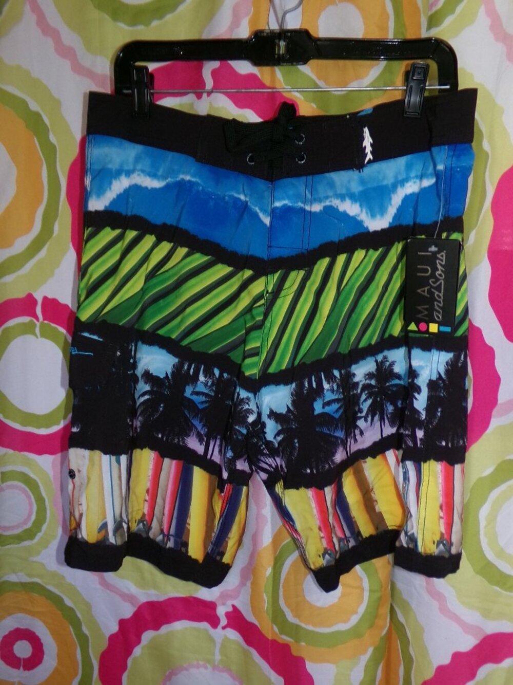 Maui and Sons NWT Board Shorts Sz 32